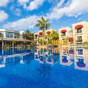 4* فندق بودريوم أوتل آند يو سبا
